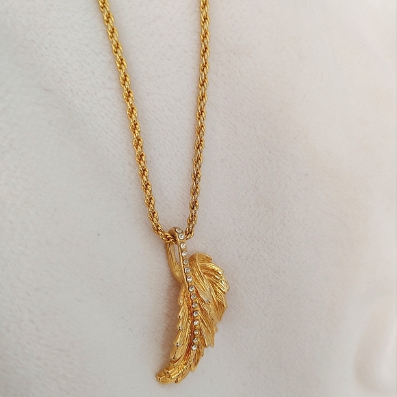 Vintage Givenchy Gold Tone Feather with Rhinestone Necklace - Picture 9 of 12